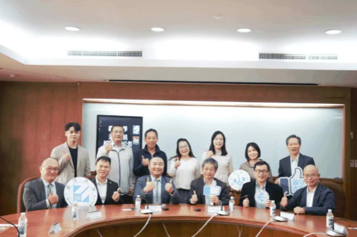 產學深化合作 義守大學攜手鴻越資訊共推ERP南方產學聯盟
